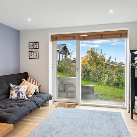 Cozy In Nykobing Sj With Kitchen בית נופש