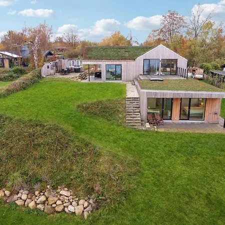 בית נופש Cozy In Nykobing Sj With Kitchen